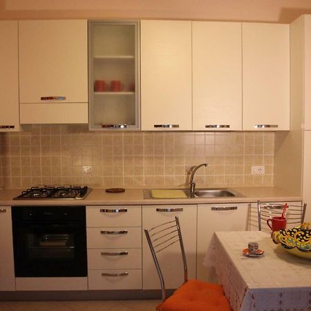 Ferienwohnung Regina Tropea Exterior foto