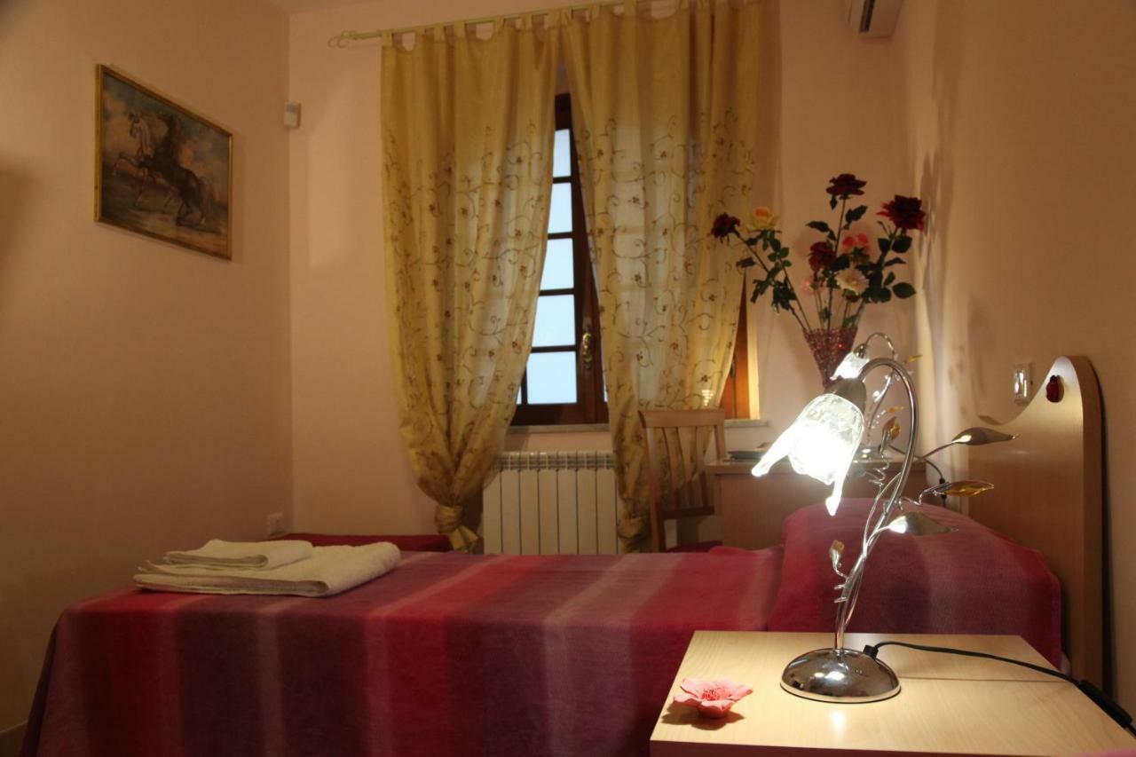 Ferienwohnung Regina Tropea Exterior foto